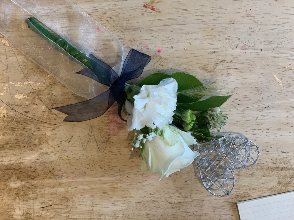 Bee Happy Flowers Middevon Weddings 15
