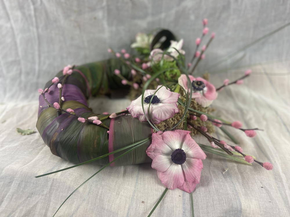 Funeral Sympathy Flowers Middevon Beehappy 45