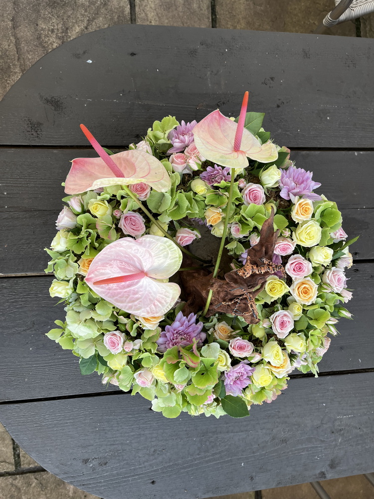 Funeral Sympathy Flowers Middevon Beehappy 47