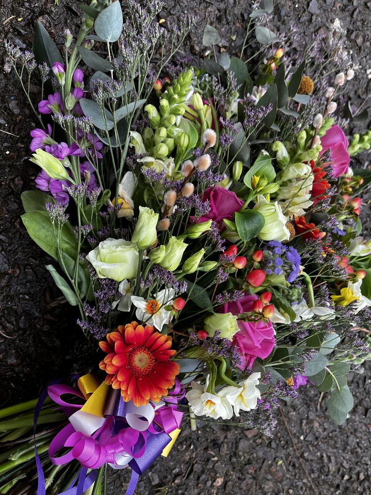 Funeral Sympathy Flowers Middevon Beehappy 53